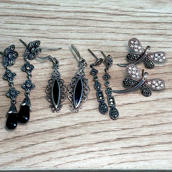 Vintage Jewelry - Marcasite 925 Sterling Silver (4) pairs